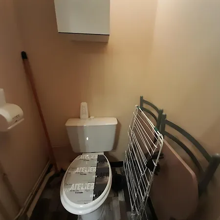 Apartment Lumineux Avec Climatisation Et Wifi, Proche Des Thermes St Roch *